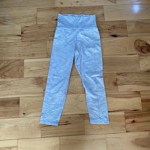 Amanda Latona booty queen capris, S